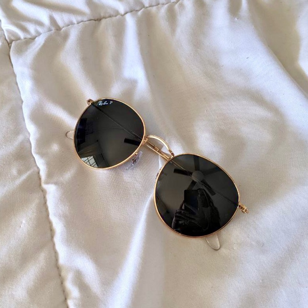 Polarized Rayban Rounds